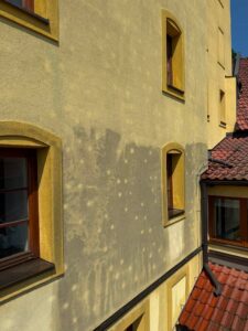 Renovace exteriéru Hotelu Sladovna v Černé Hoře